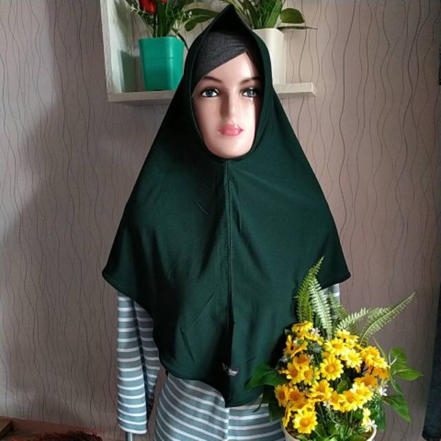 lubna hijab
