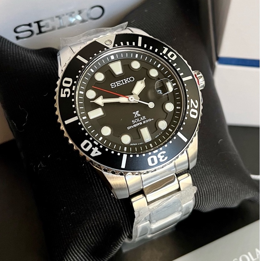 Seiko prospex sne437p1 solar divers 200m black outlet dial