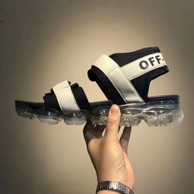 Nike air off 2025 white vapormax sandals