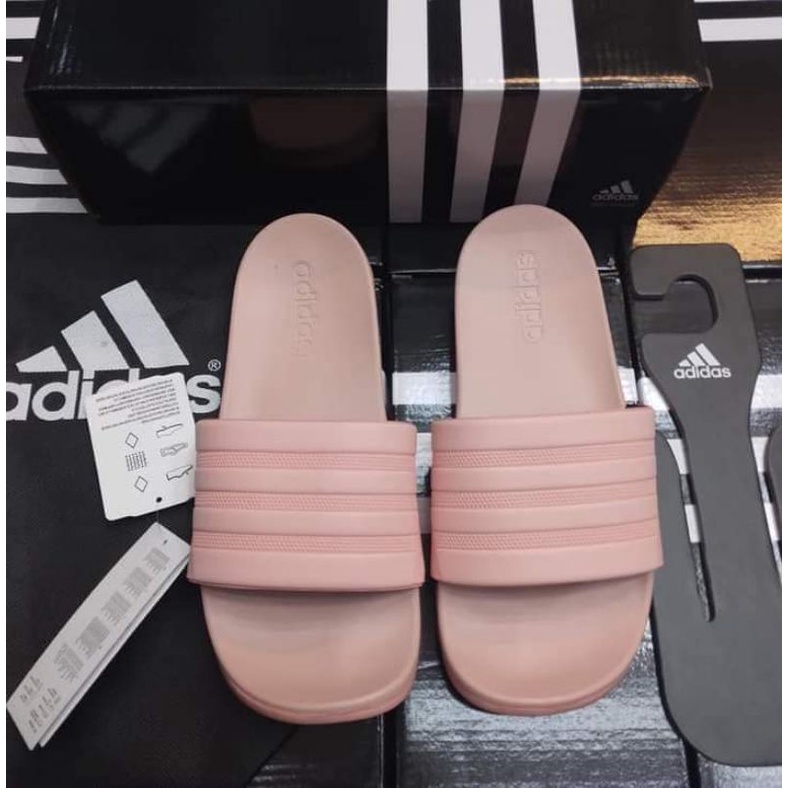 Adidas adilette best sale comfort slides pink