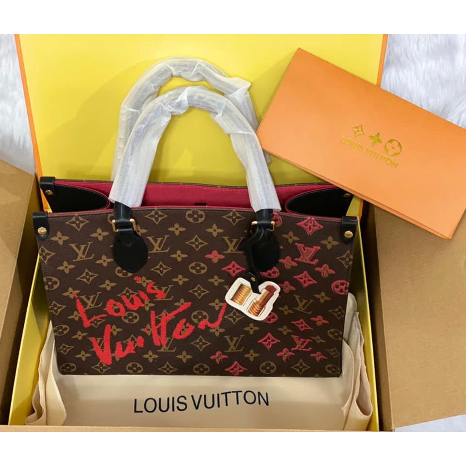 Louis Vuitton Fall in Love On The Go MM