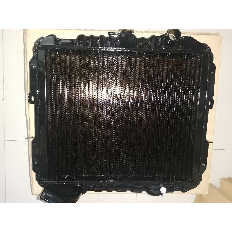 Radiator Assembly for Mitsubishi L-300(tanso, 3 rows) | Shopee Philippines