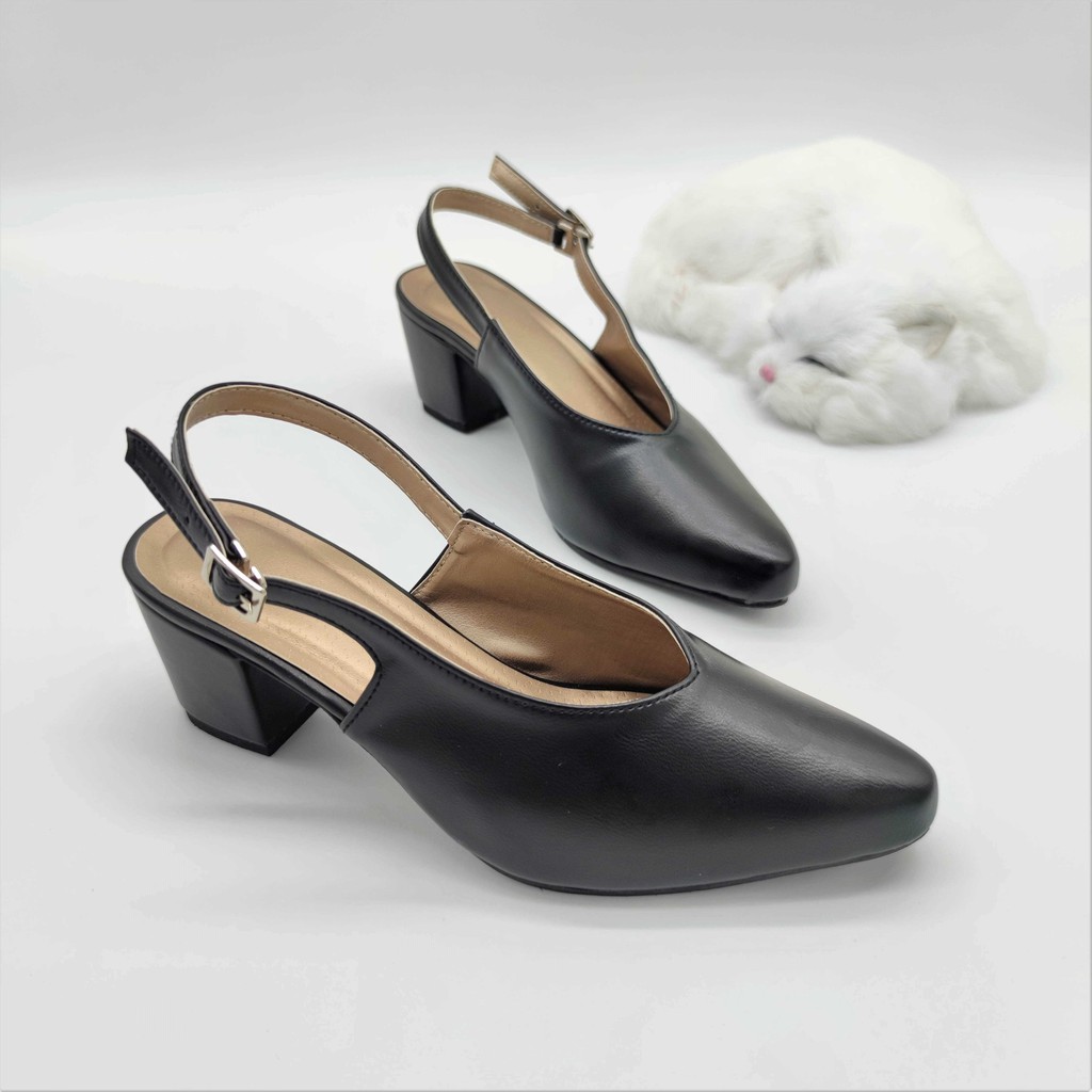 pointed toe 2 inch heels