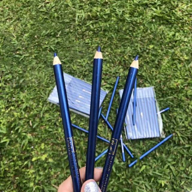Eyeliner And Eyeshadow Pencil Blue By Davis Shopee Philippines