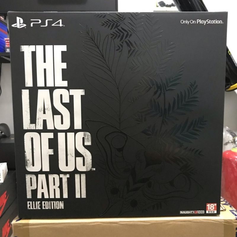  The Last of Us Part II - PlayStation 4 Ellie Edition