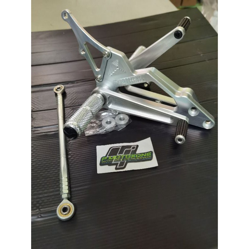 Nui Racing Project Single Shifter Raider150 Silver Made in Thailand ...