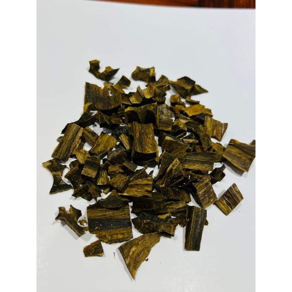 KAYU Super GRADE A Agarwood CHIPS 1kg | Shopee Philippines