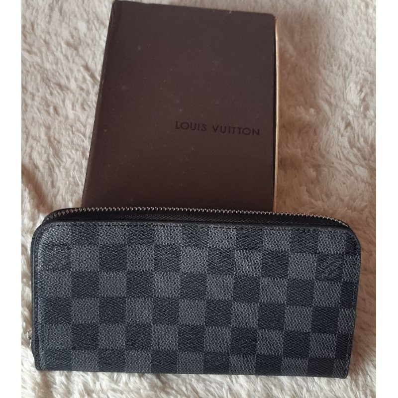 LV WALLET GREY BLACK