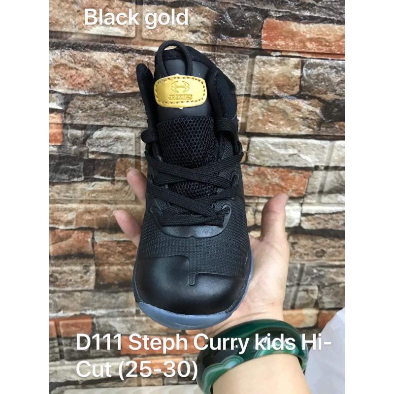 Black and gold stephen curry outlet shoes