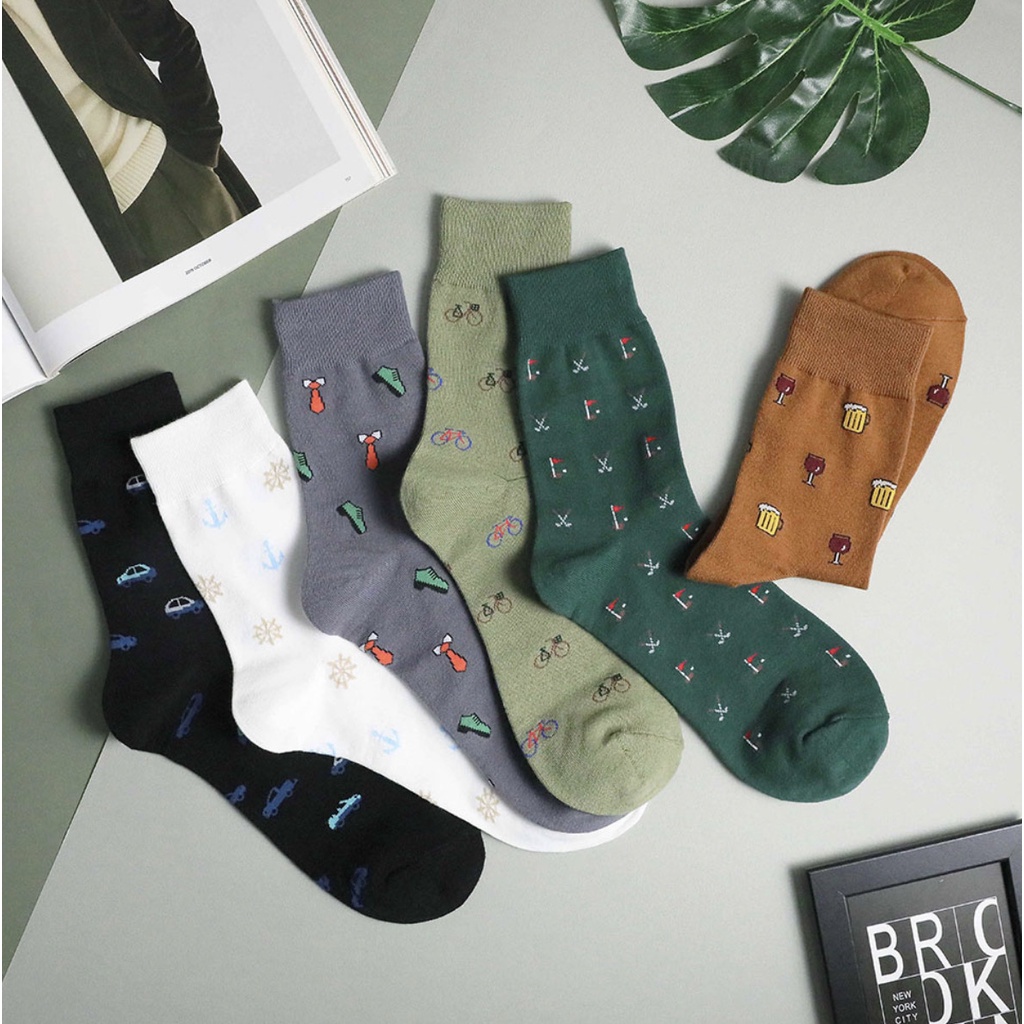 Korean Socks - Office Beer Necktie Snowflakes Socks - Iconic Socks ...