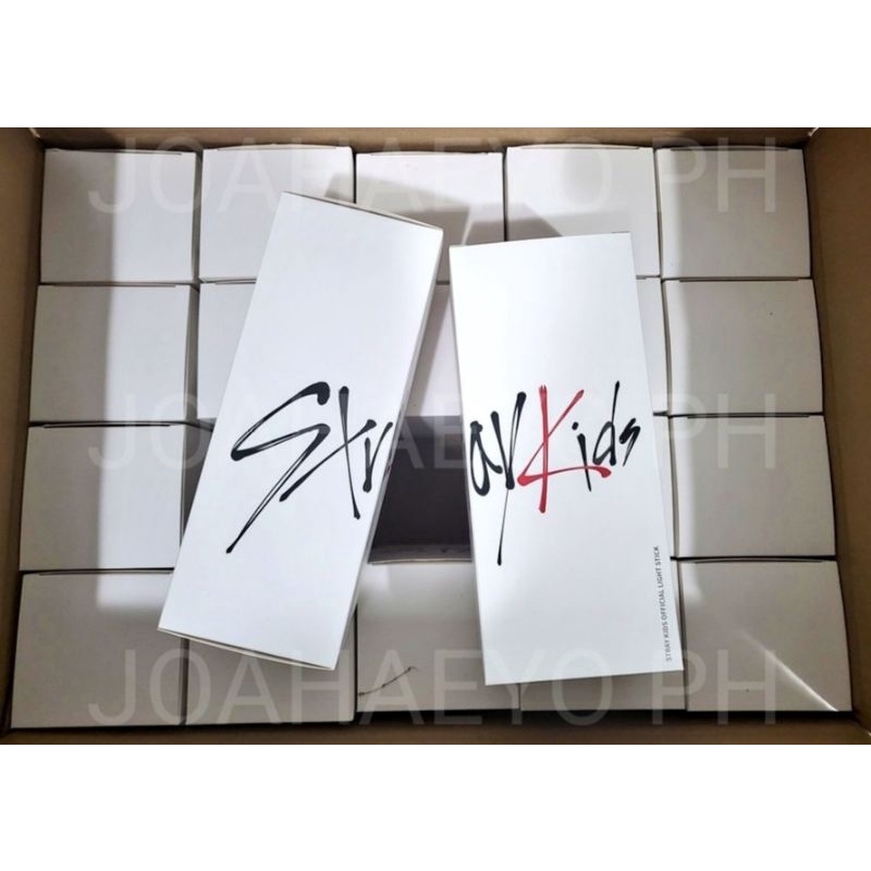 [ON-HAND] STRAY KIDS OFFICIAL LIGHTSTICK W/ CORRUGATED BOX AS PACKAGING ...