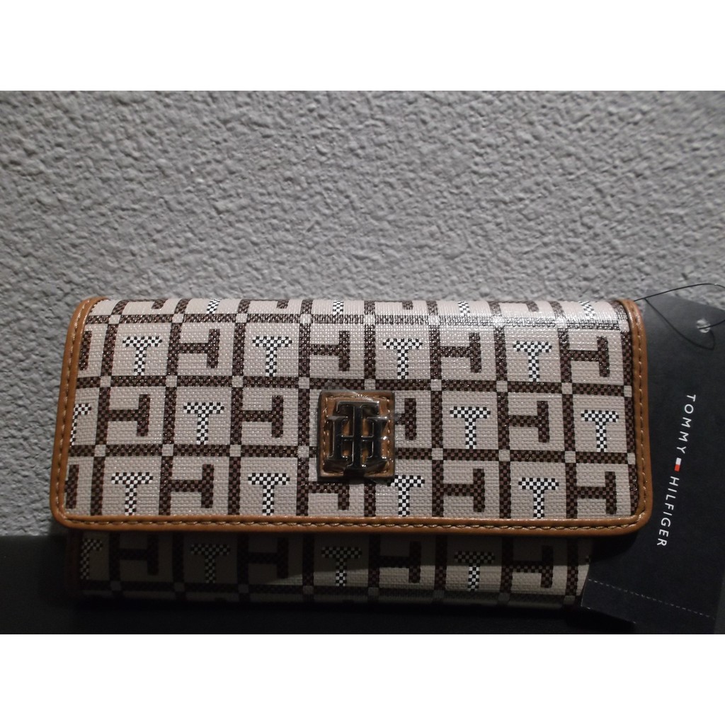 Tommy hilfiger wallet sales fake