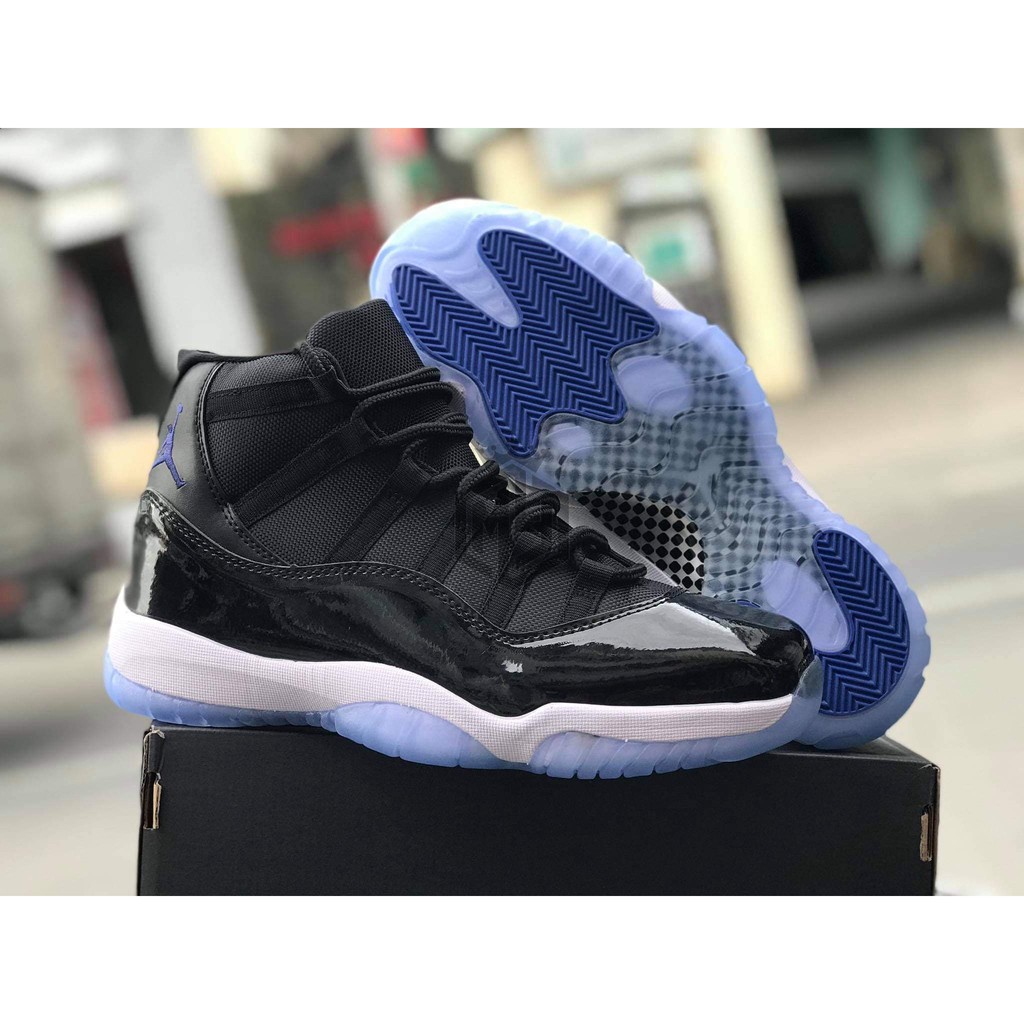 Jordan 11 clearance space jam mens