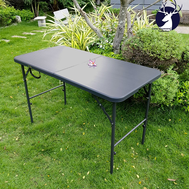 Portable deals folding table