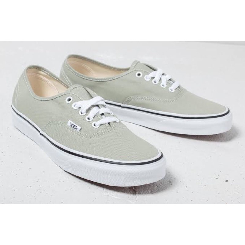 Vans clearance authentic 8.5