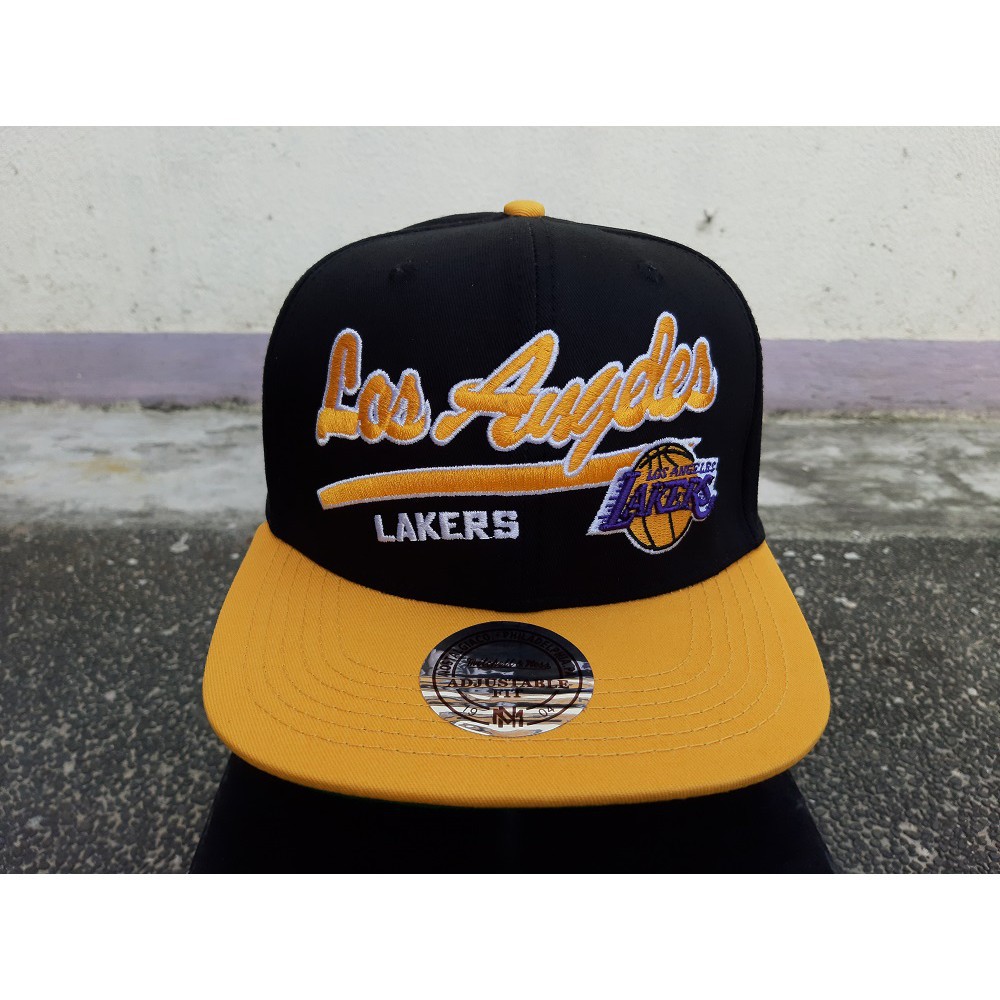 Mitchell & Ness Los Angeles Lakers Snapback Hat - Black/Yellow  Gold/Splatter - LA Lakers Cap for Men