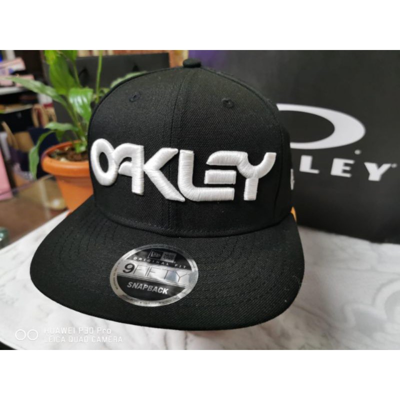 Oakley store cap original