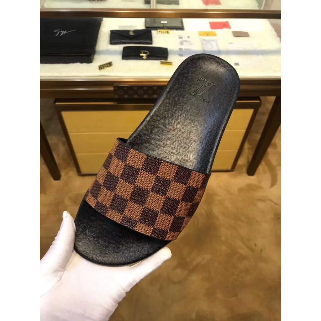 how much do louis vuitton slides cost