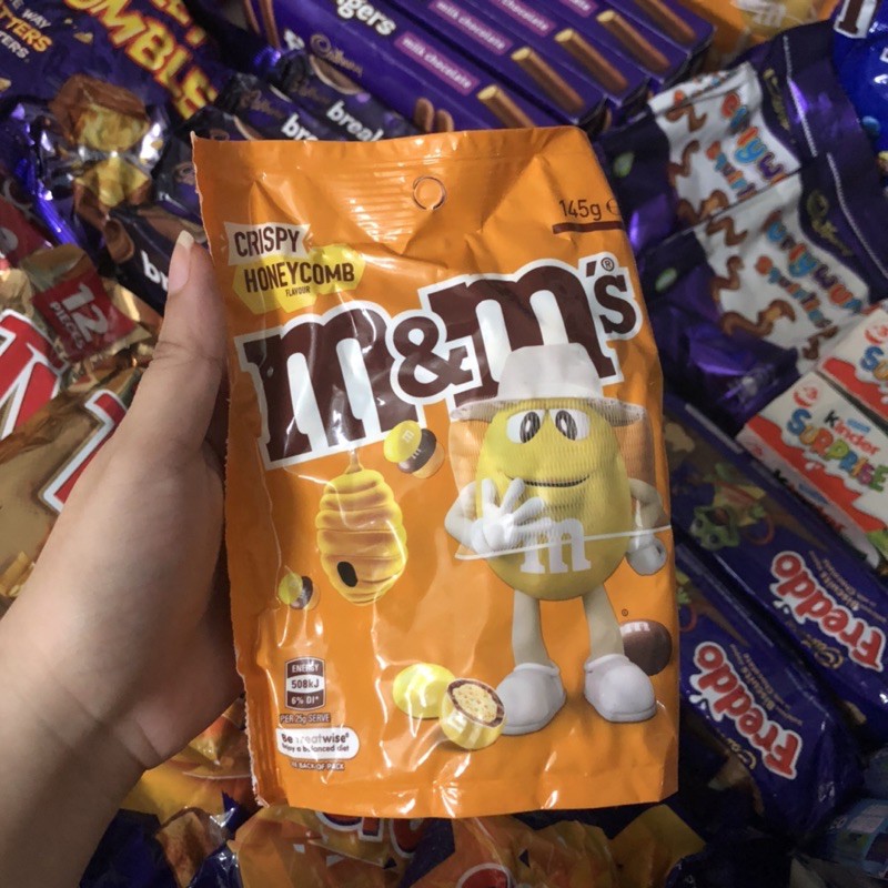 Snack News & Reviews - 🍯 REVIEW 🍯 M&M'S Australia Crispy Honeycomb -  Australia get all the coolest M&M flavours it seems, and one that intrigued  me when I saw it on