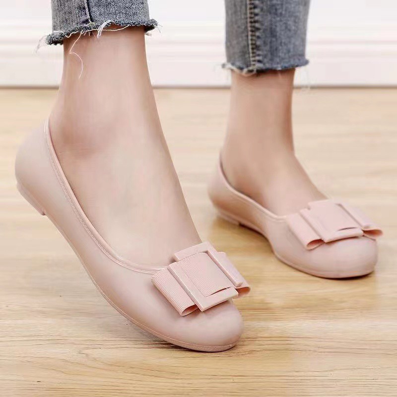new fashion dolly shoes Korean version of the mouth single Jelly shoes Shopee Philippines