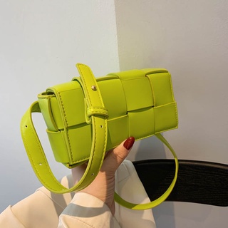 Fashionable And Unique Yellow Chest Bag And Shoulder Bag Unisex Casual Bag  With Niche Design