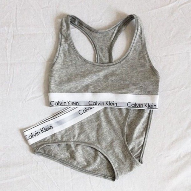 Calvin klein grey sports bra outlet set