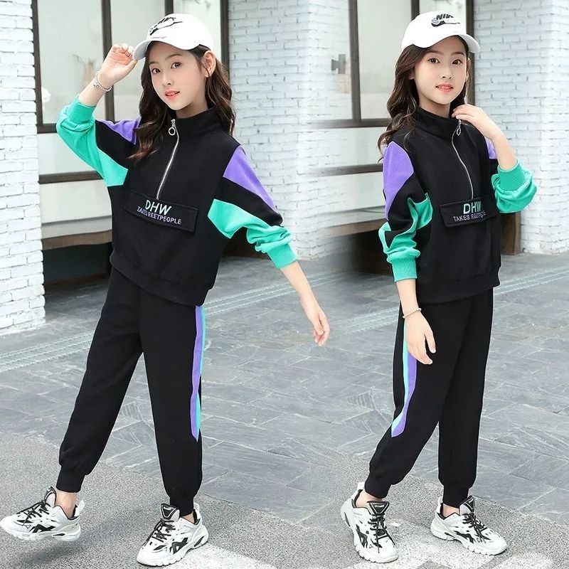 Sportswear attire outlet for girls