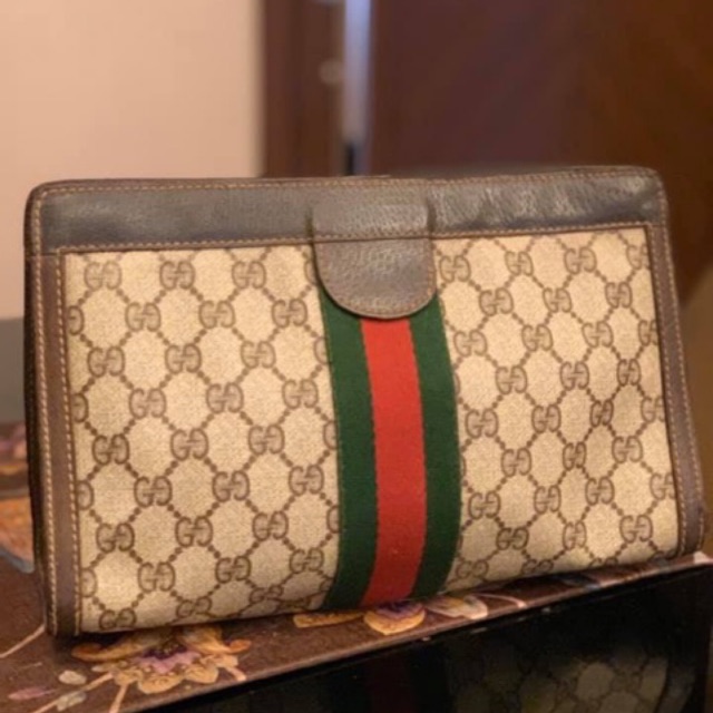 Gucci best sale clutch vintage