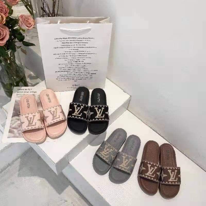 Louis vuitton hot sale sandals slides