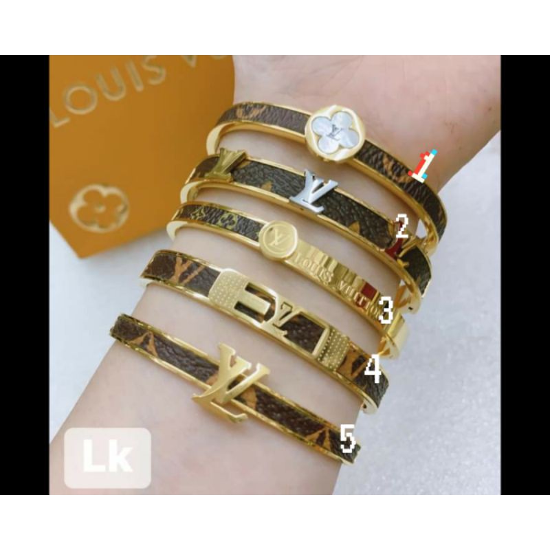 Lv on sale bangle price