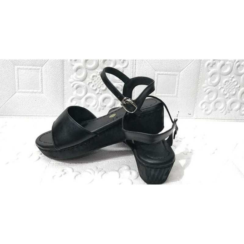 Sm sandals best sale