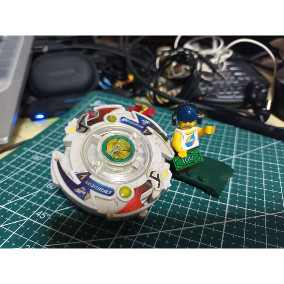 Takara Tomy Toupie Beyblade Metal Fight Bb-27 Booster Capricorne 100Hf | Toupies Beyblade