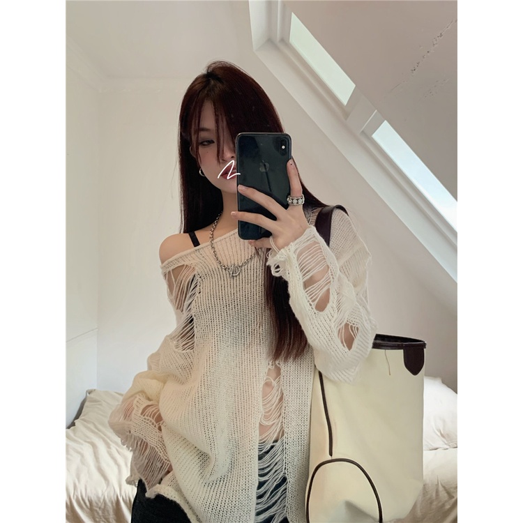 Getadme- Goth Punk Women's Ripped Knitted Sweater Gothic Vintage Jumper Grunge Y2k Knitwear Oversized Autumn Fashion Harajuku