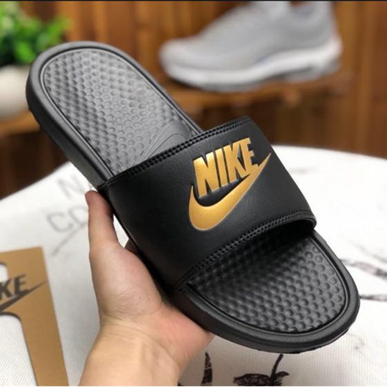 Couple store slippers nike