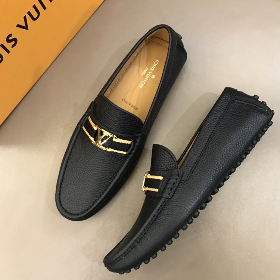 Louis Vuitton hockenheim damier infini Leather mocassin, Men's Fashion,  Footwear, Dress Shoes on Carousell