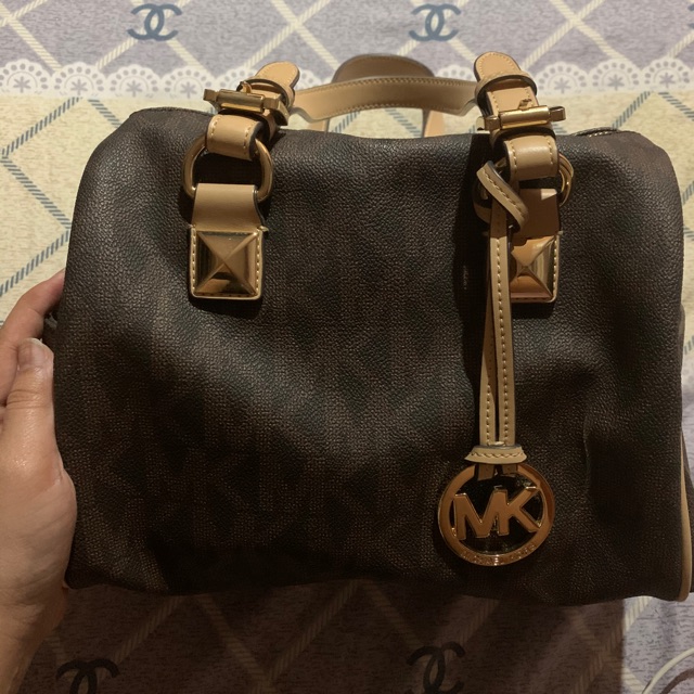 Authentic Michael Kors Grayson Satchel Handbag