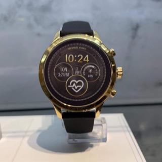 Michael kors hot sale smartwatch mkt5053