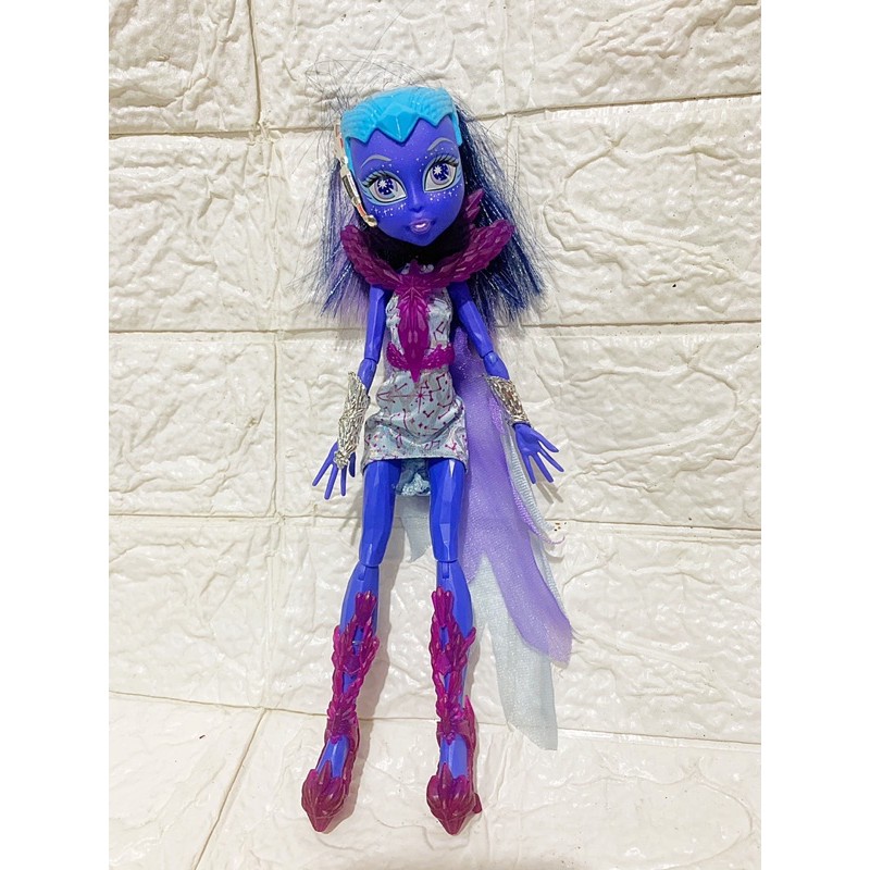 Astranova monster best sale high doll