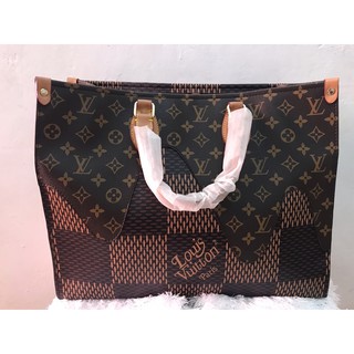 LV OTG two tone medium size