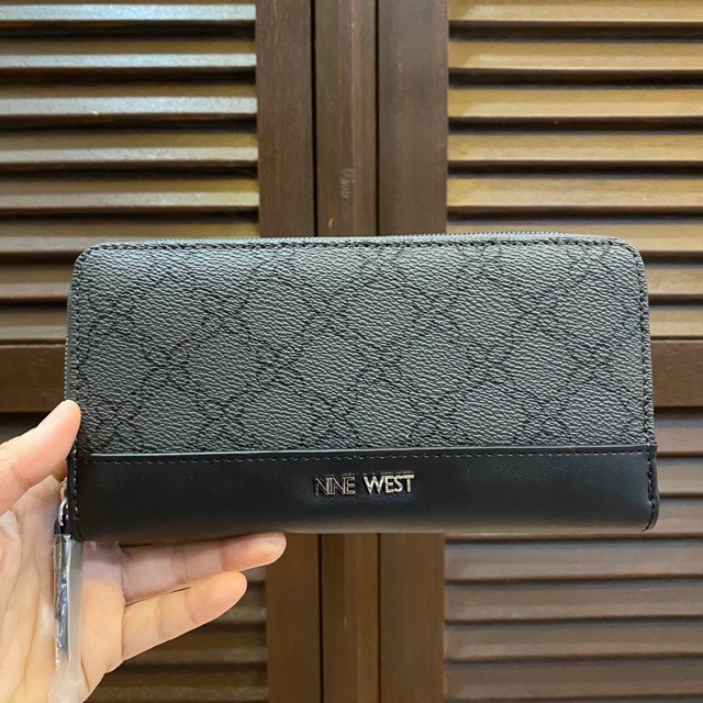 Nine west 2024 wallet price