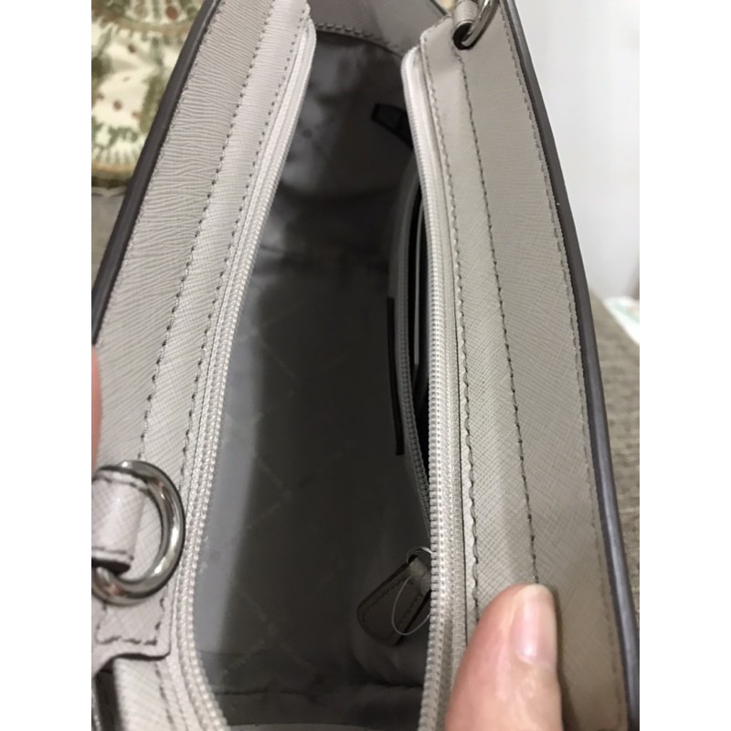 Michael Kors Selma Medium Messenger Bag Crossbody Cement Gray Cream