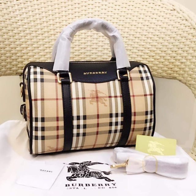 Burberry doctors cheap bag price