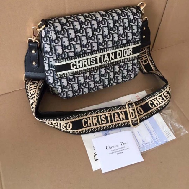 AMK CHRISTIANDIOR SLING BAG COMPLETE INCLUSION