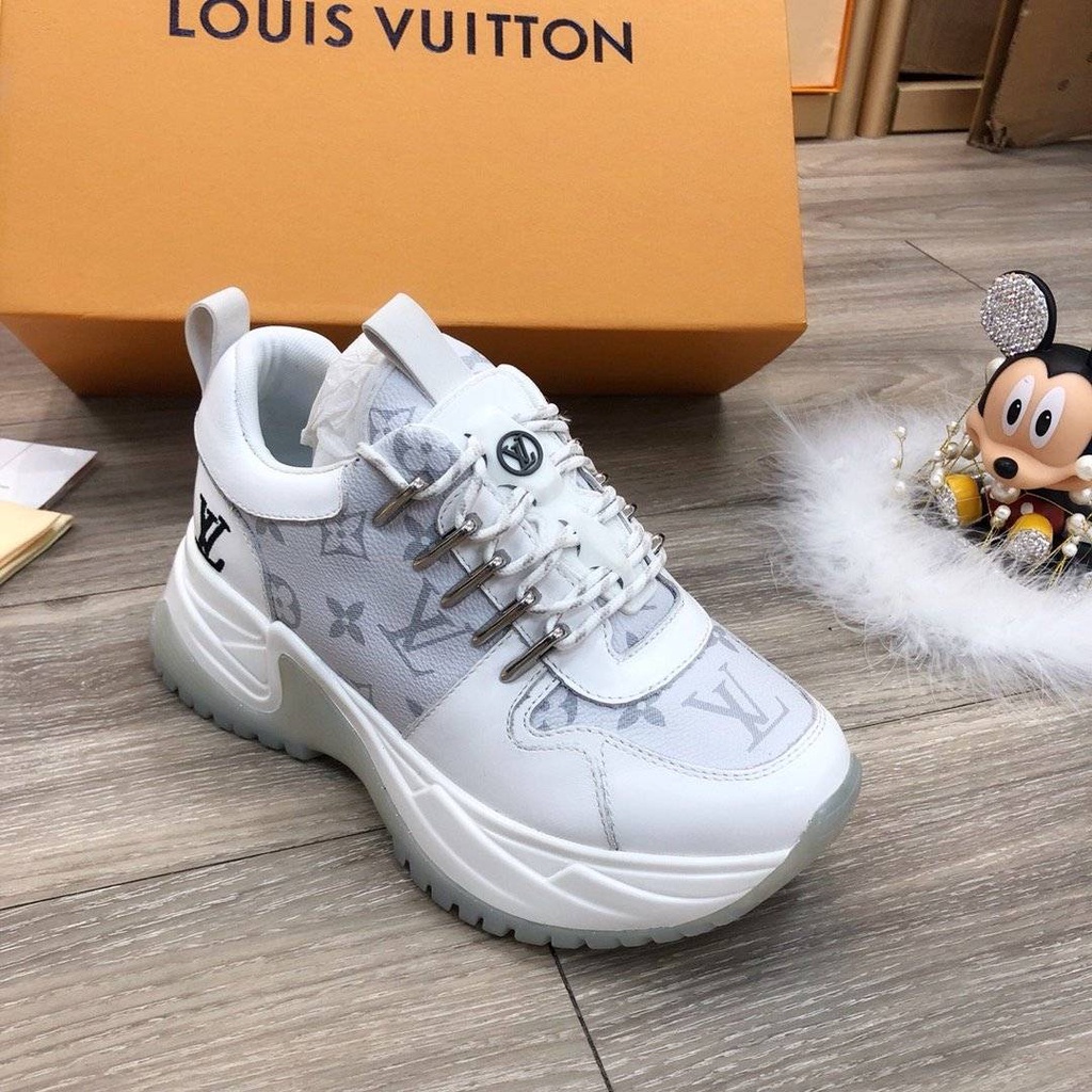 Run away pulse hot sale sneaker louis vuitton price