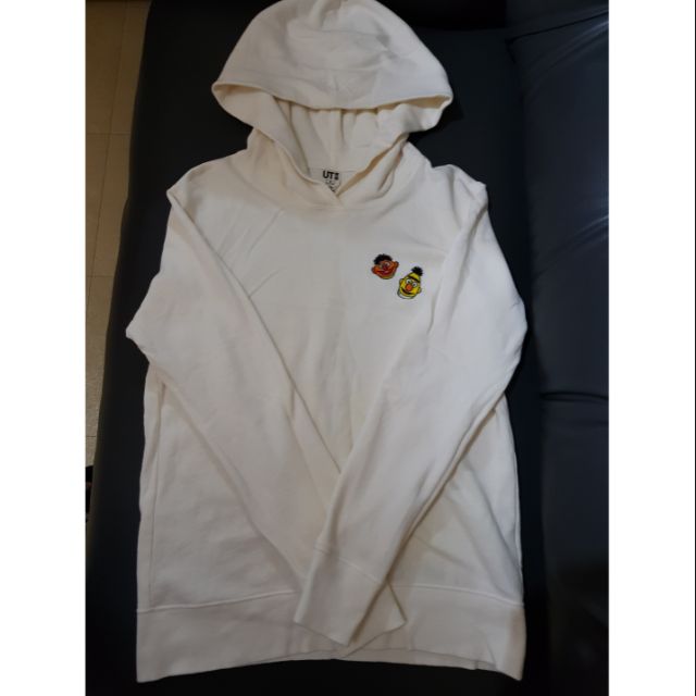 Uniqlo kaws sesame hot sale street hoodie