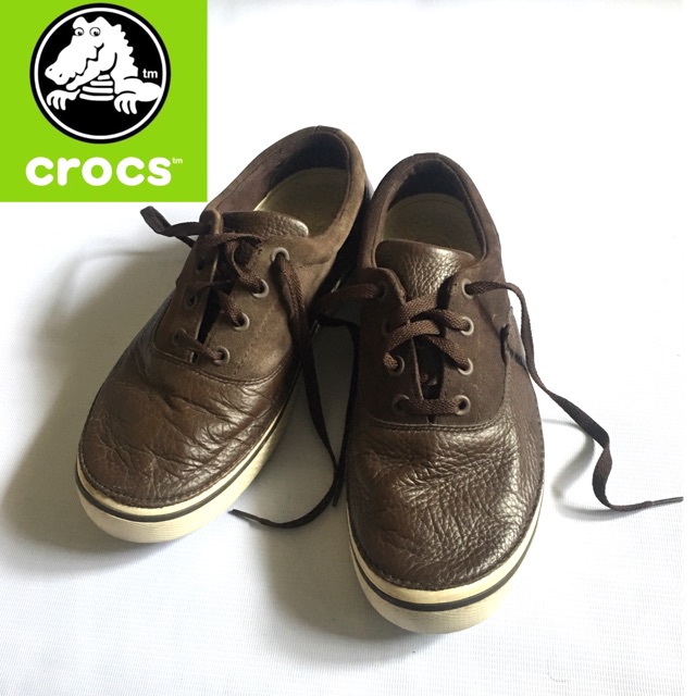 Brown deals leather crocs