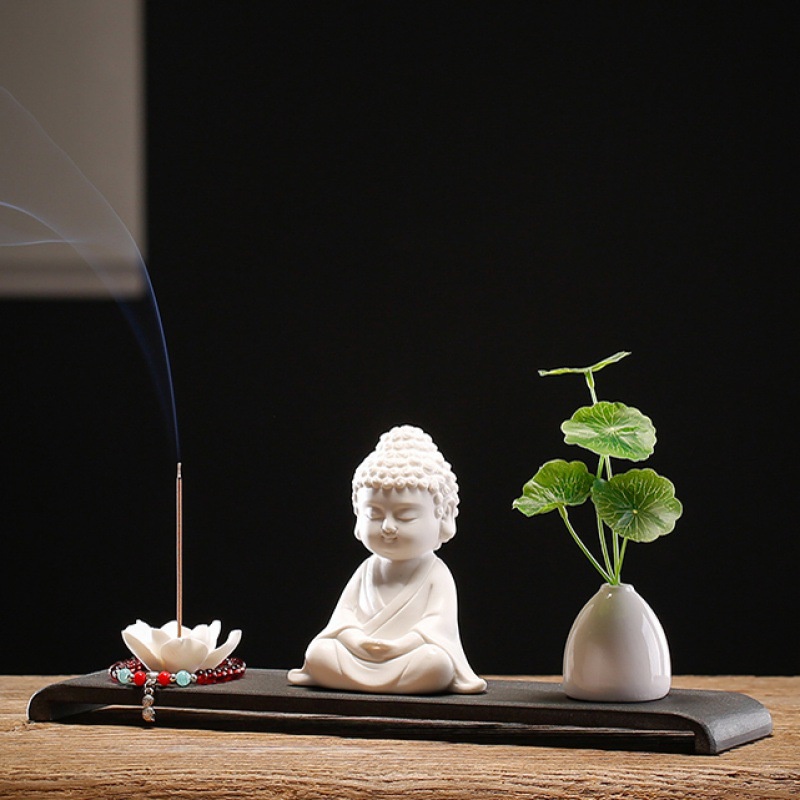 Home Decor Figurines Office Desk Statues Sculptures Center Table ...