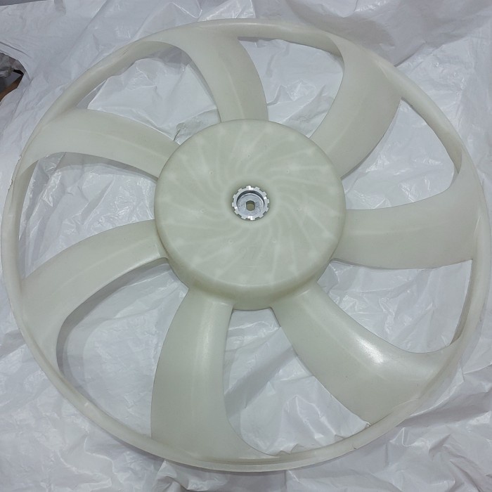 Radiator Fan Assembly For 96-07 Ford Mercury Taurus Sable ZW16W1