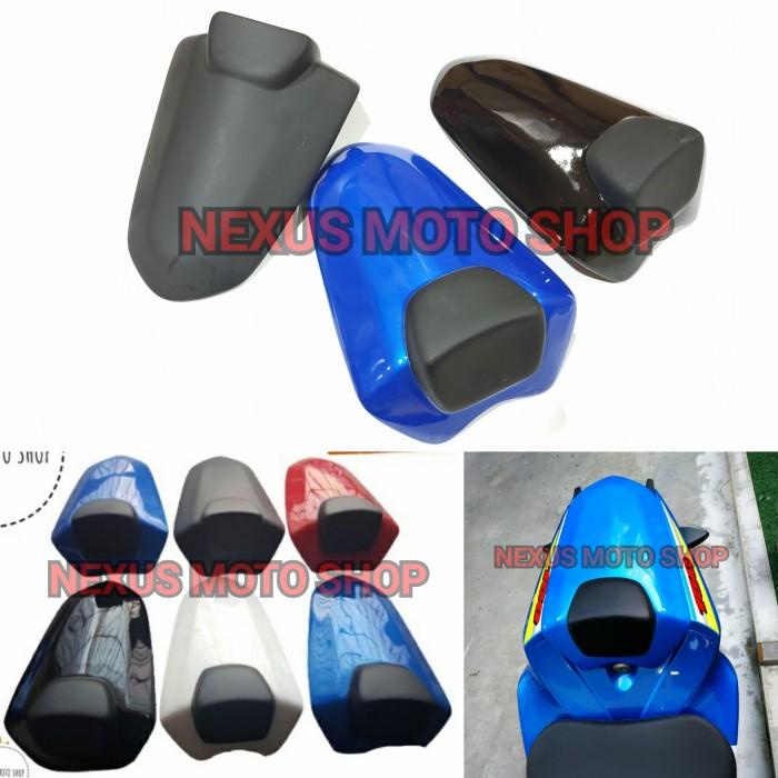 thumbnail image 2 of MPW Black Replacement Passenger Seat For Suzuki GSX-R 600 (1997-1999) - Pillion Seat 2 of 6