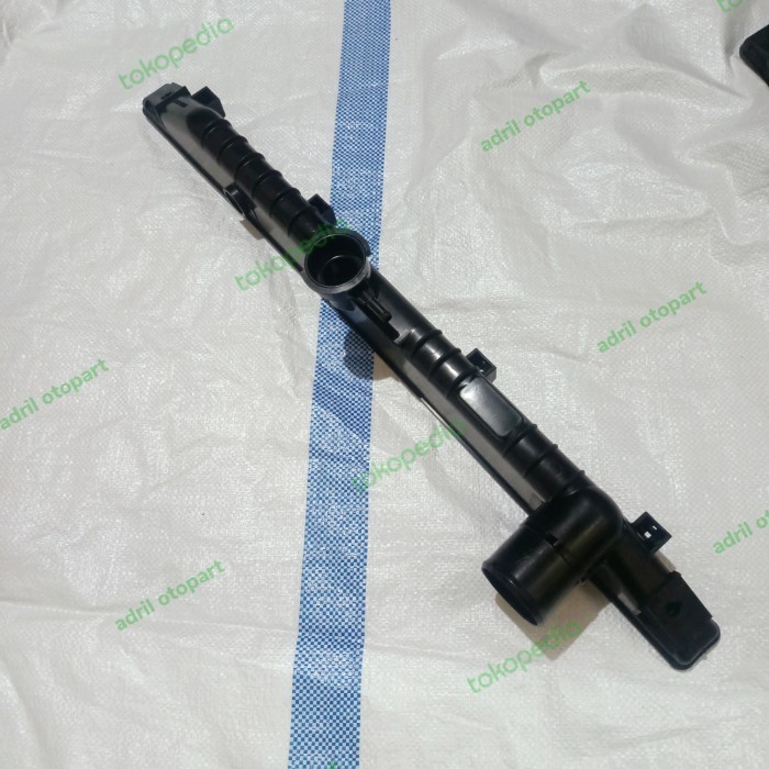 Upper Tank Radiator Cover Radiator Upper Lid Hino Ranger/Hino 500 ...